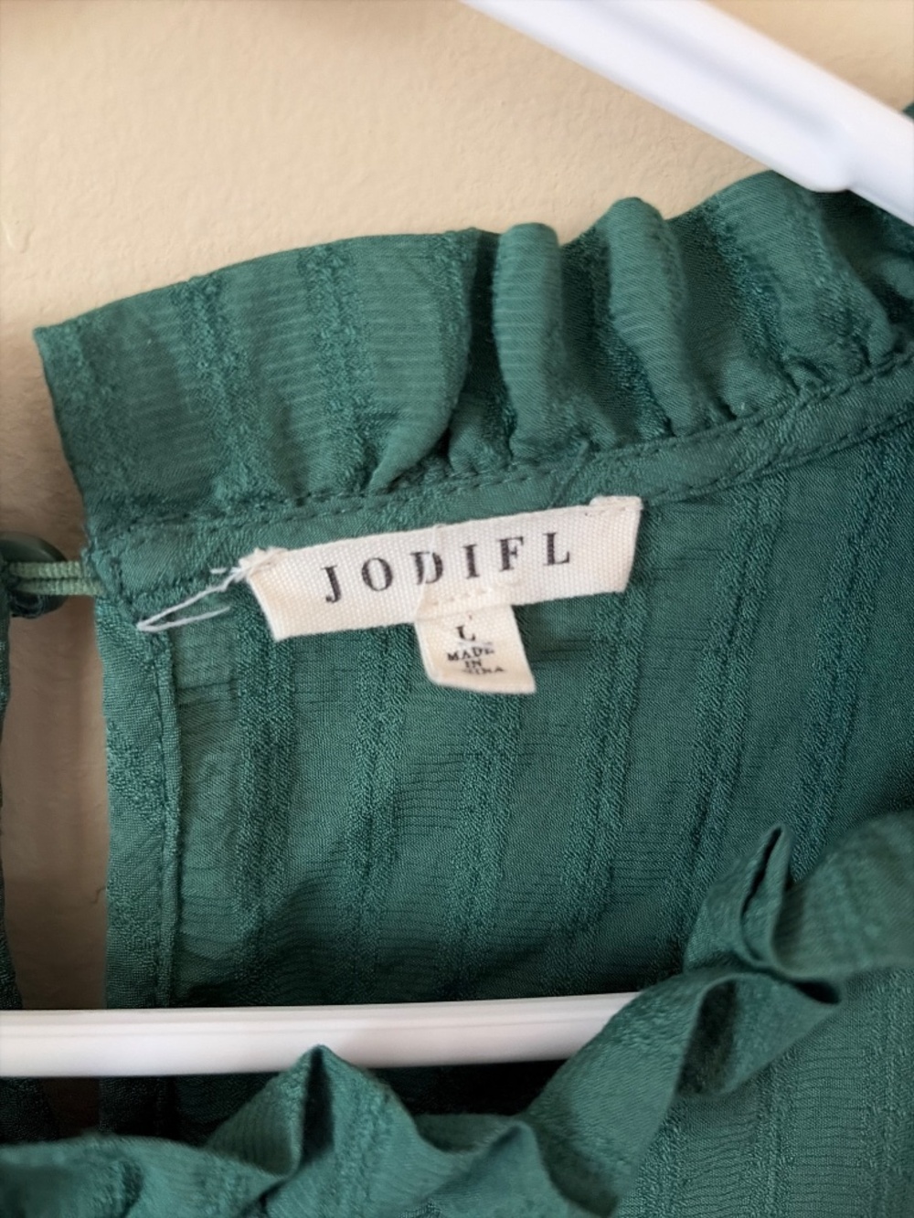 Green Ruffle blouse - Picture 2 of 4